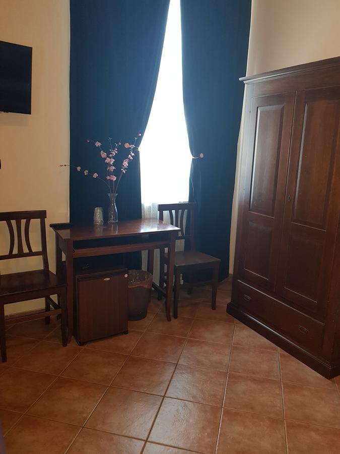Hotel La Pendola Ozzero Bagian luar foto